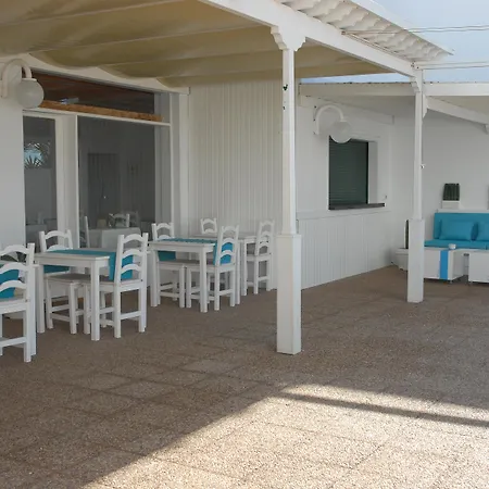 Neptuno - Adults Only