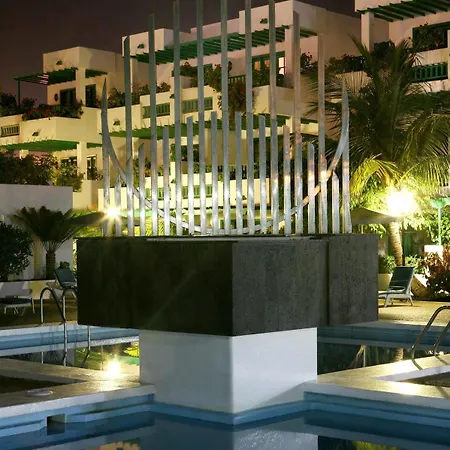 Neptuno - Adults Only