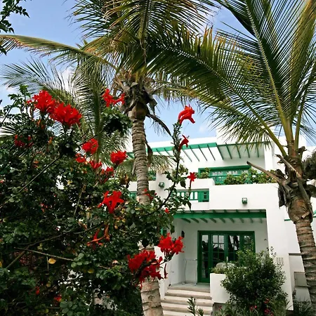 Neptuno - Adults Only Apartament