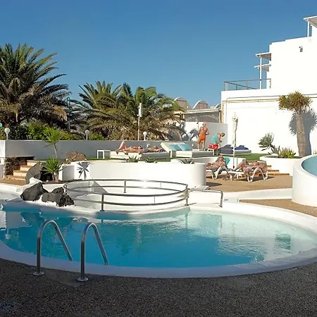 Neptuno - Adults Only *