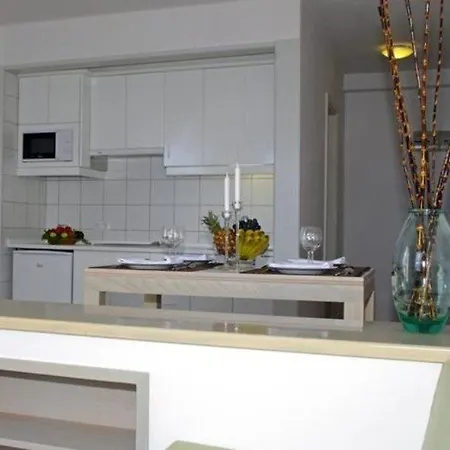 Neptuno - Adults Only Apartament