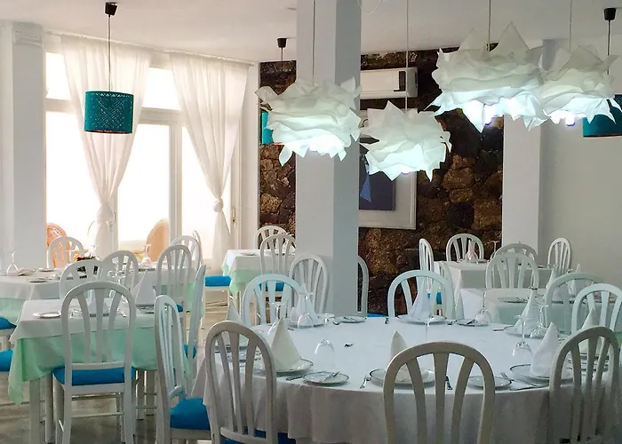 Neptuno - Adults Only