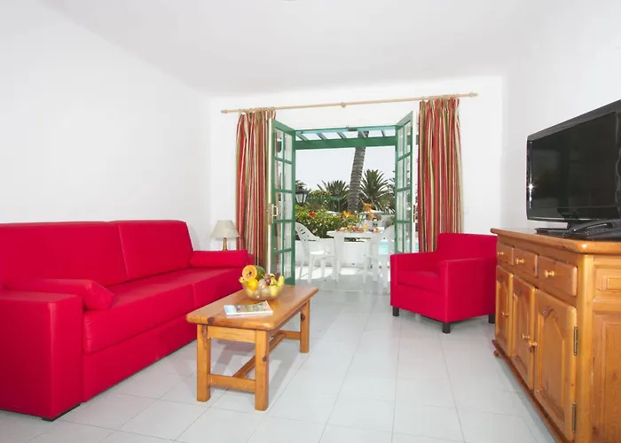 Neptuno - Adults Only