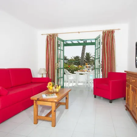 Neptuno - Adults Only