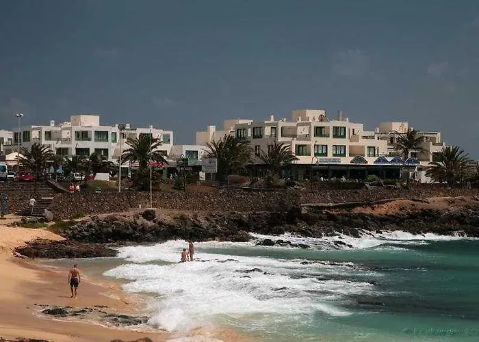 Neptuno - Adults Only